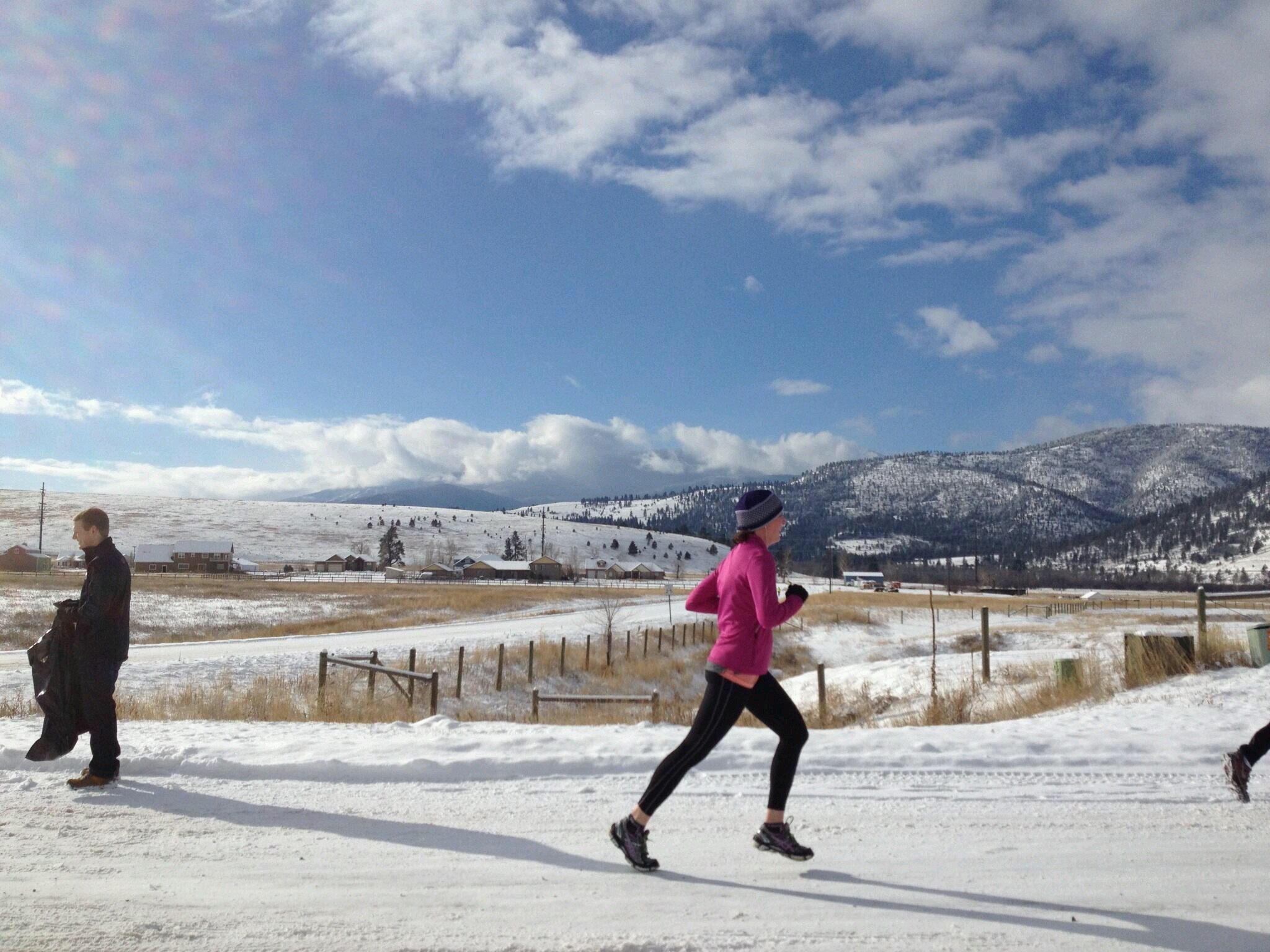Runner and Slanket enthusiast. @nuunhydration Team Nuun member.  Worships at the altars of Joss Whedon and Liz Lemon. Fond of Golden Retrievers and the Red Sox.