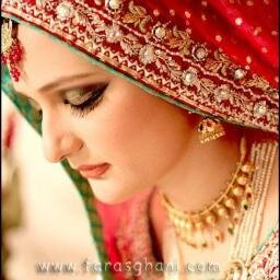 Contemporary, affordable wedding photography in the UK, UAE, Qatar & Pakistan .. owned by @farasG