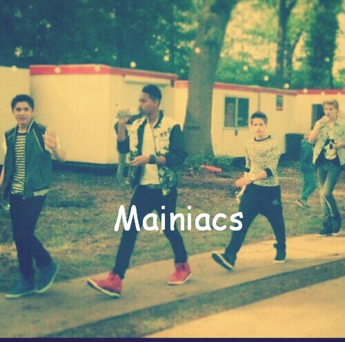 Mainiac 3 please follow me on my own twitter @lxvehim & @DemyIloveU (ook braviour maar daar heb ik een ander account voor)