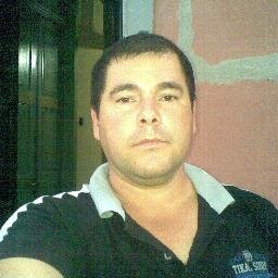 Posso ter defeitos, viver E que poansioso e ficar irritado algumas vezes, mundo. sso evitar que ela vá à falência.