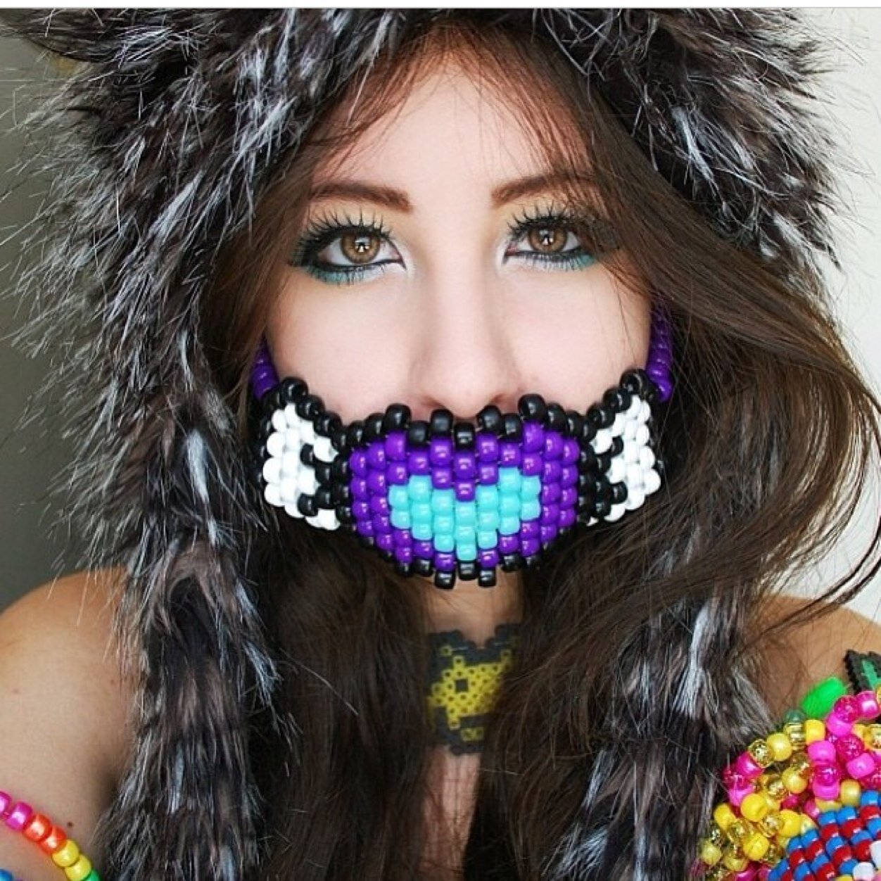 Pretty little rave girl