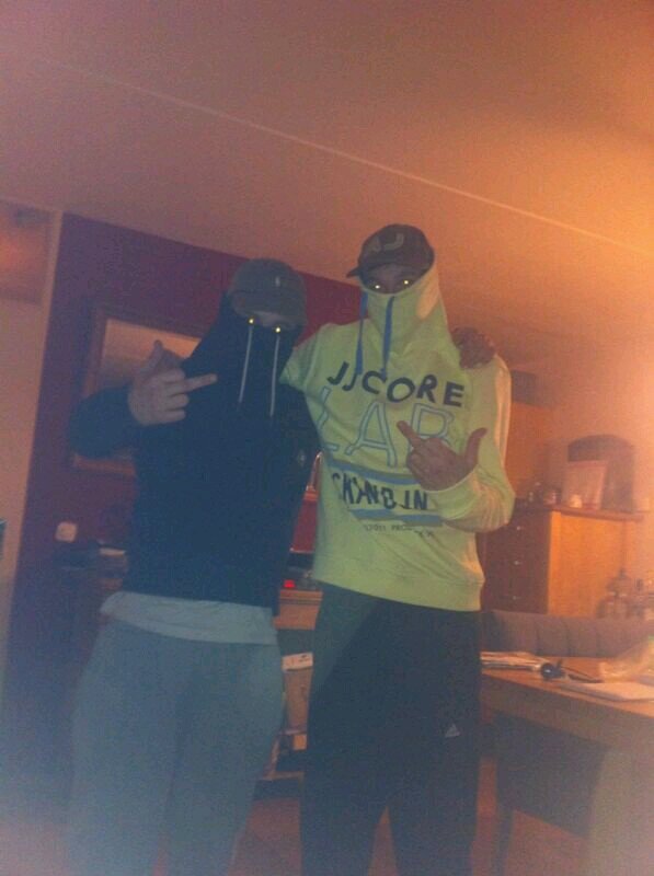 Timooo__'s profile picture. 