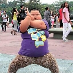 tbh_asian's profile picture. If you have any good asian tweets, DM me! I follow back!
-ching chong chang