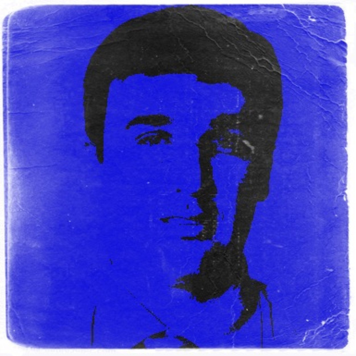 tmoretic's profile picture. 