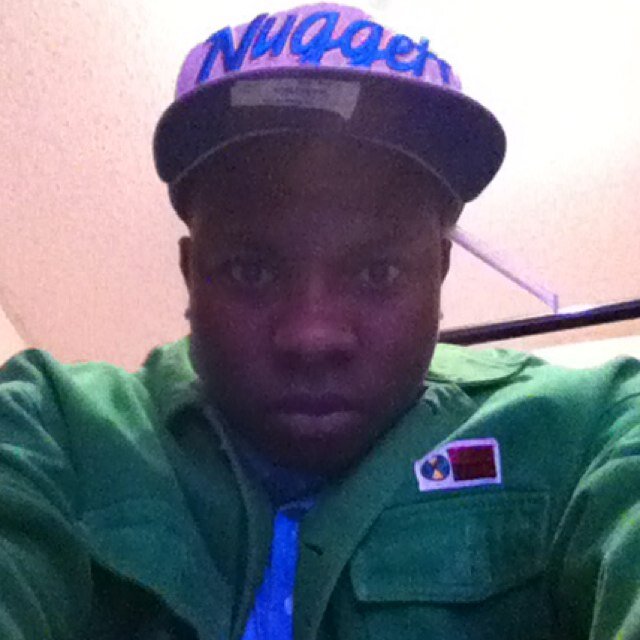 Mr_Hit_DatHo3's profile picture. Im just a cool ass NIGGA, #teamtaxes,#teamneedanewphone,#teambored