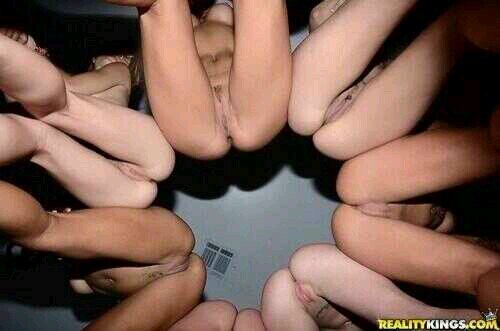 tanakajessica37's profile picture. lesbian,pussy,boobs