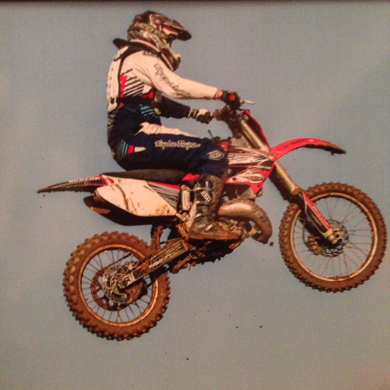 JonoShaw241's profile picture. 