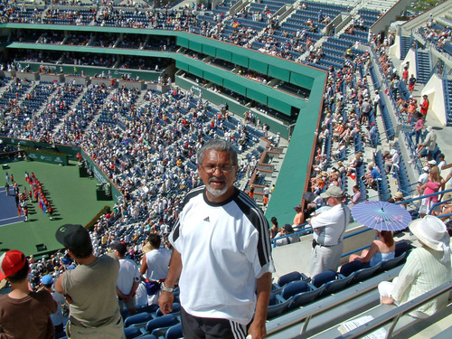 Field service engineer,- aircraft\engines manufacturer Rep. (now retired). Play soccer twice a week, enjoy tennis, hiking , kayaking, outdoors. Want to travel!