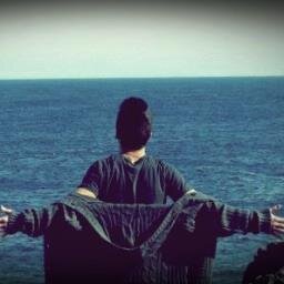 19. UAB. Vive la vida a lo loco, que lo bueno dura poco. ~Vale la pena luchar por quien vale la pena tener.  [Sharif como filosofia de vida]