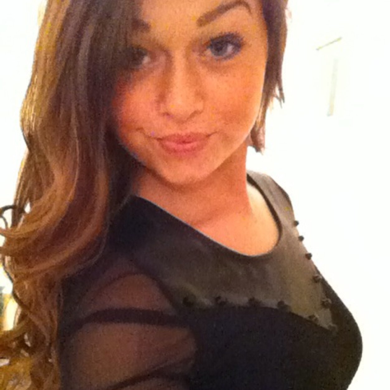 instagram: xnaaoom