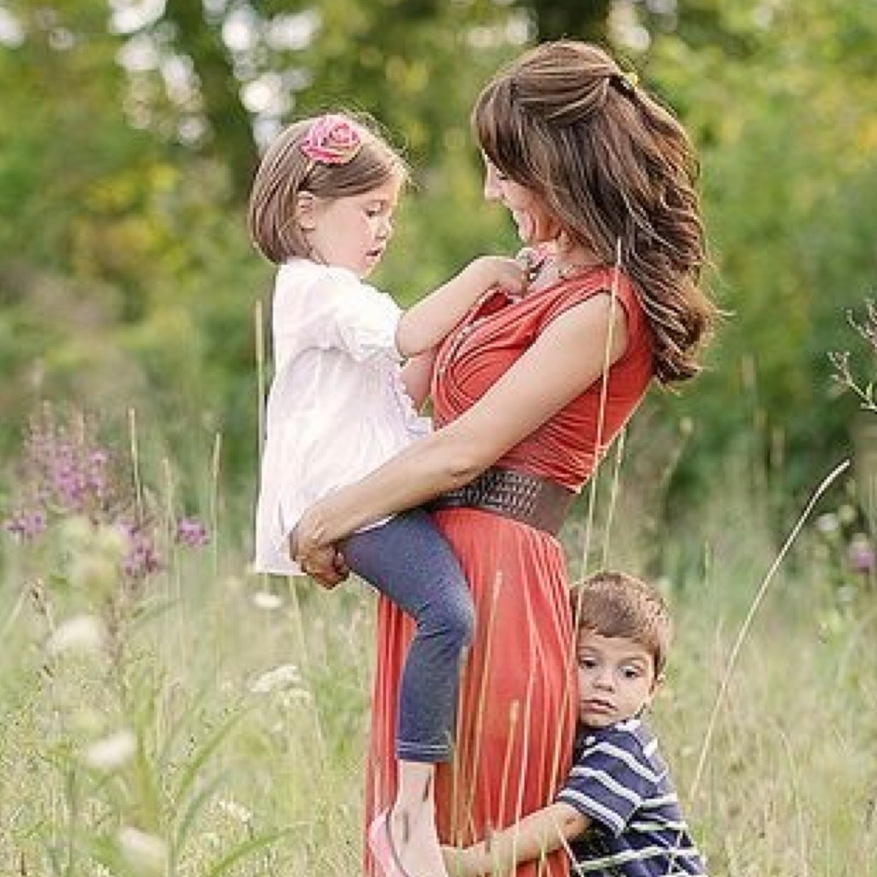 SAHM to a beautiful princess and a handsome prince❤️