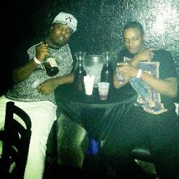 TheYoungBosses's profile picture. Google us & friend us  https://t.co/jzVFo2QdsS https://t.co/50EfsN3eMr #THEYOUNGBOSSES #TeamYB Instagram @YoungBosses & @Dineroyb