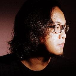 Geek | Scribbler of incantations for the computer gods | Senior Software Developer