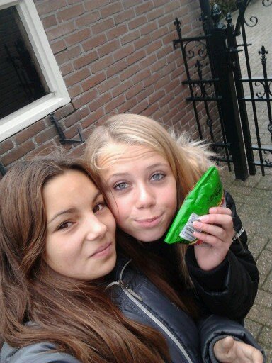 sjoukjebouwer's profile picture. love en Manon jij bent er altijd voor mij en ik ben er altijd voor jou love you schat wil je nooit meer kwijt