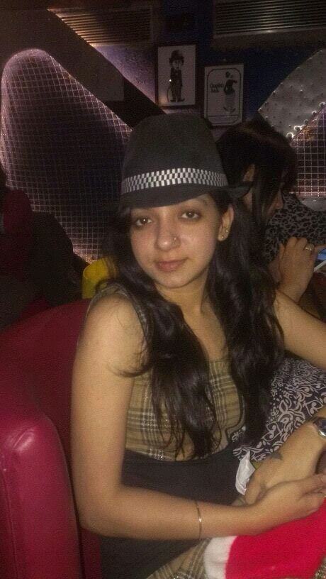 Blackberry Hater | Useless Engineer | Avid Dreamer | Street Shopper | Counter Strike Lover | Dipped in little sarcasm