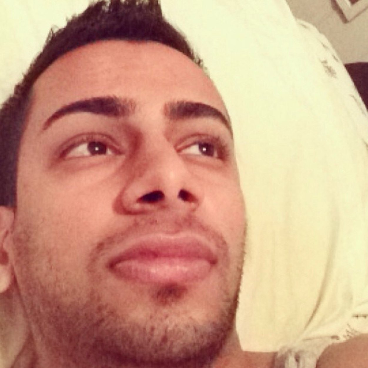 kareemchs's profile picture. #TeamFollowBack 100% follow back