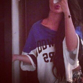 shekamara_3's profile picture. مَ بدي اكتب شيء ~