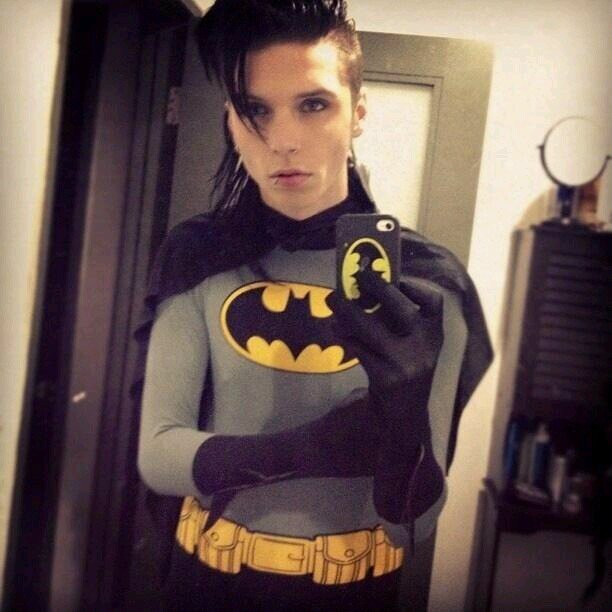 andyrpbiersack's profile picture. The singer from Black Veil Brides.... I am no one's saviour, I cuss a lot and I'm typically angry.