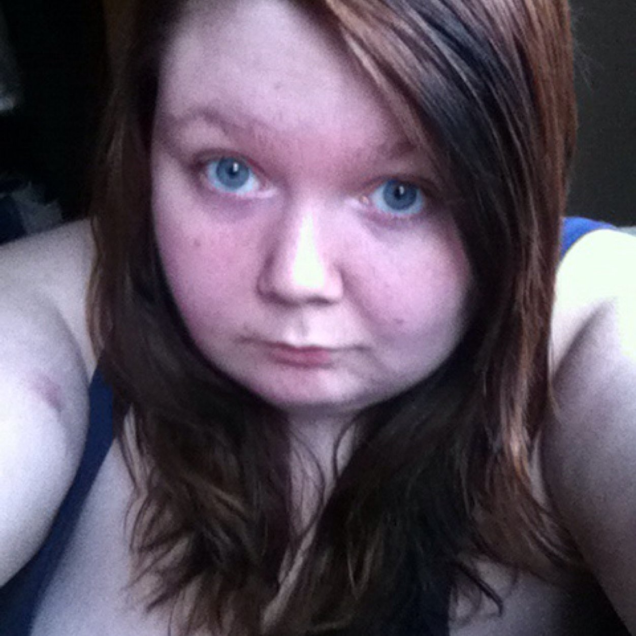 Haii i am jamie love piercings tattoos batman hello kitty im 18 so yeah hmu 3