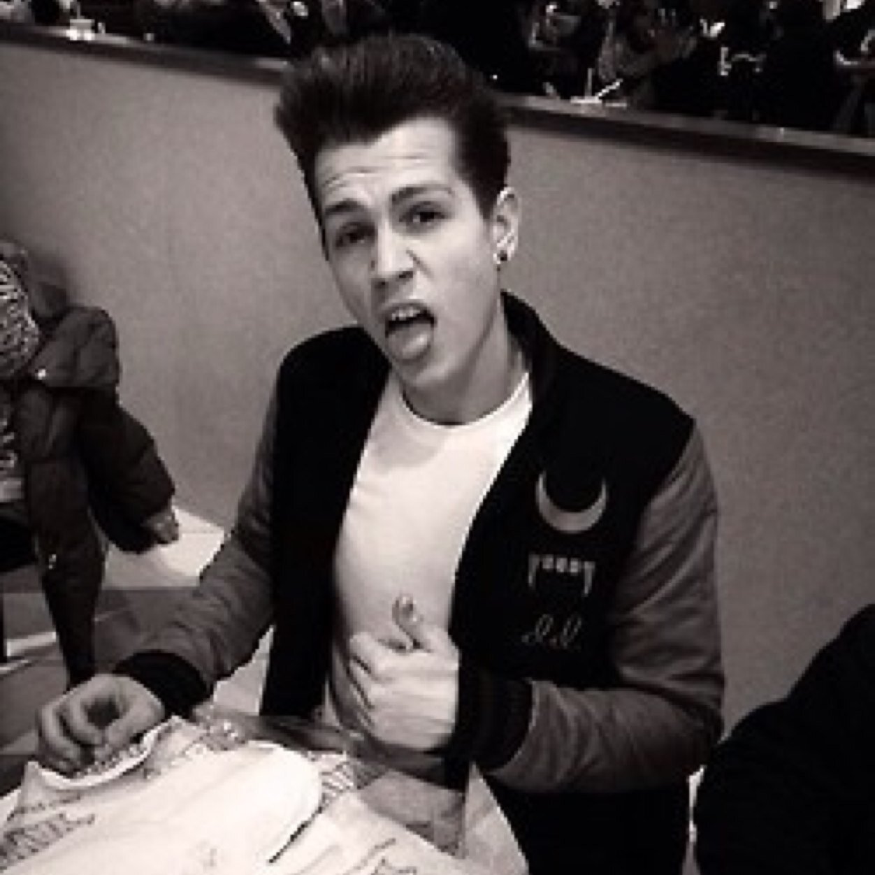 ProbablyEli's profile picture. I ain't a player, I just crush a lot. {RP} We have our issues, but I wouldn't trade her for the world.