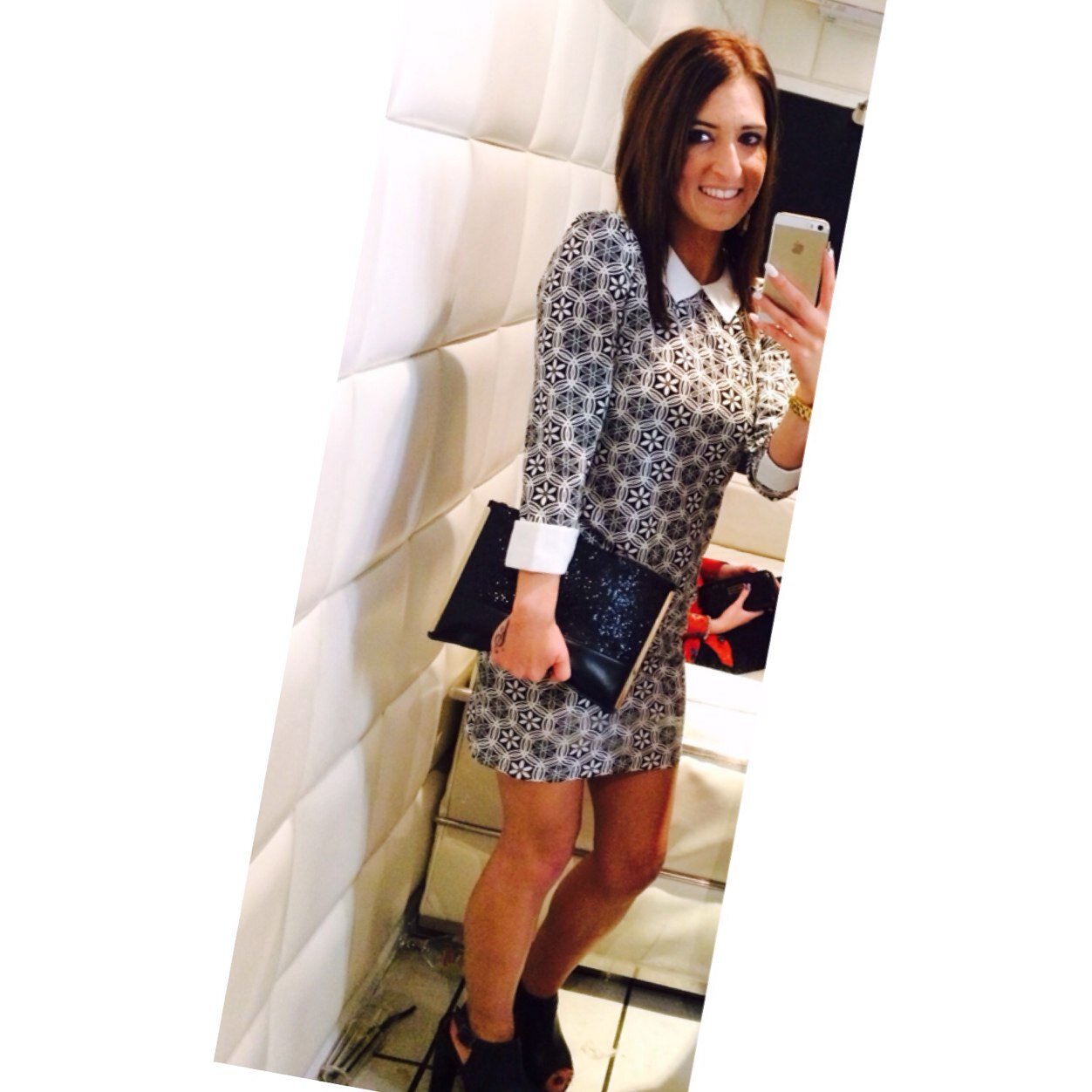 I'm 20 I'm a level 3 beautician, I'm a ice skate, and I like to have fun & party:) I like to meet new people..