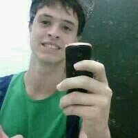 Facebook : http://t.co/8bN2SYSpWA  ( Santos F.C amor eterno)