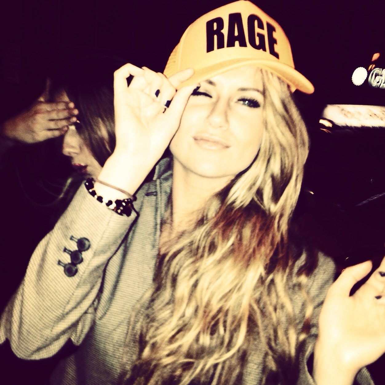 JanaSapir's profile picture. 