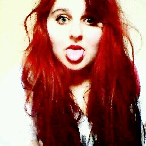 SherbertCloud's profile picture. Bite Me...or Follow Me;)