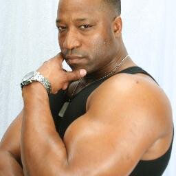 Professional MMA Fighter/Actor/Director/C.E.O. & Recording Artist at Metal Roz Records.