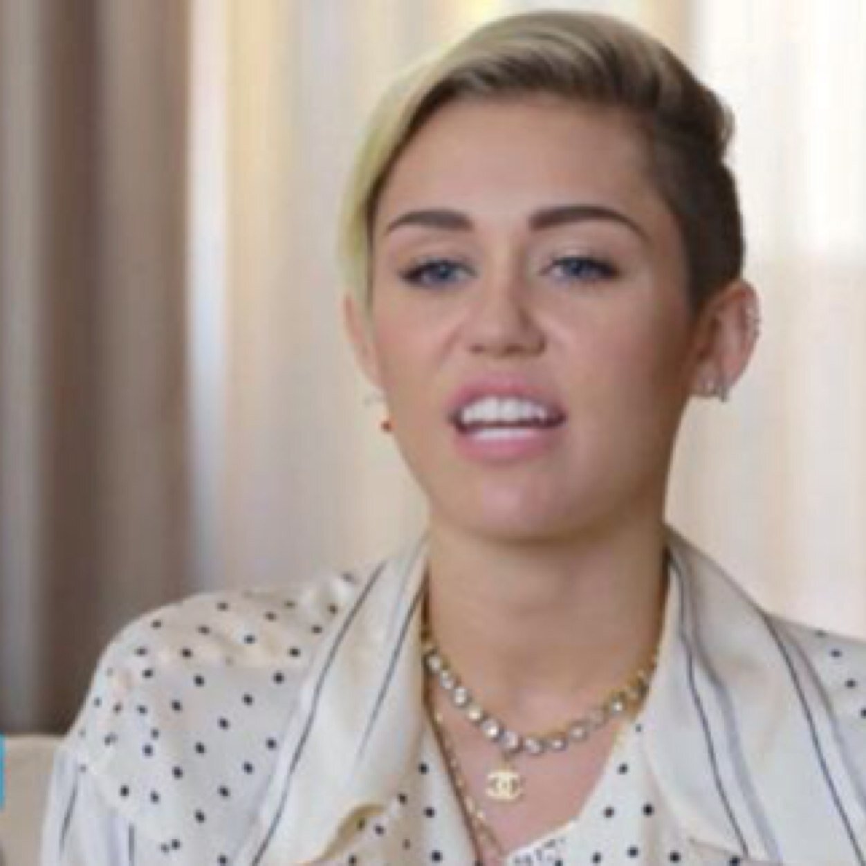 mymindthinksnow's profile picture. tweeting my thoughts in 140 characters or less