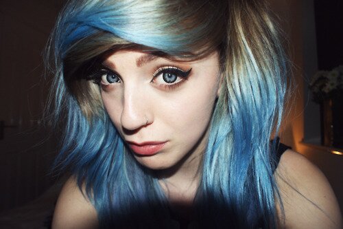 _ZoO__fish's profile picture. Not being able to finish a sentence because you're laughing so hard at the ending.