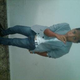 Wiz Khalifita Yoh Agregame, sigueme @Baby_mamih @1427Ironelis @KekoSwagger @VictorDrummers