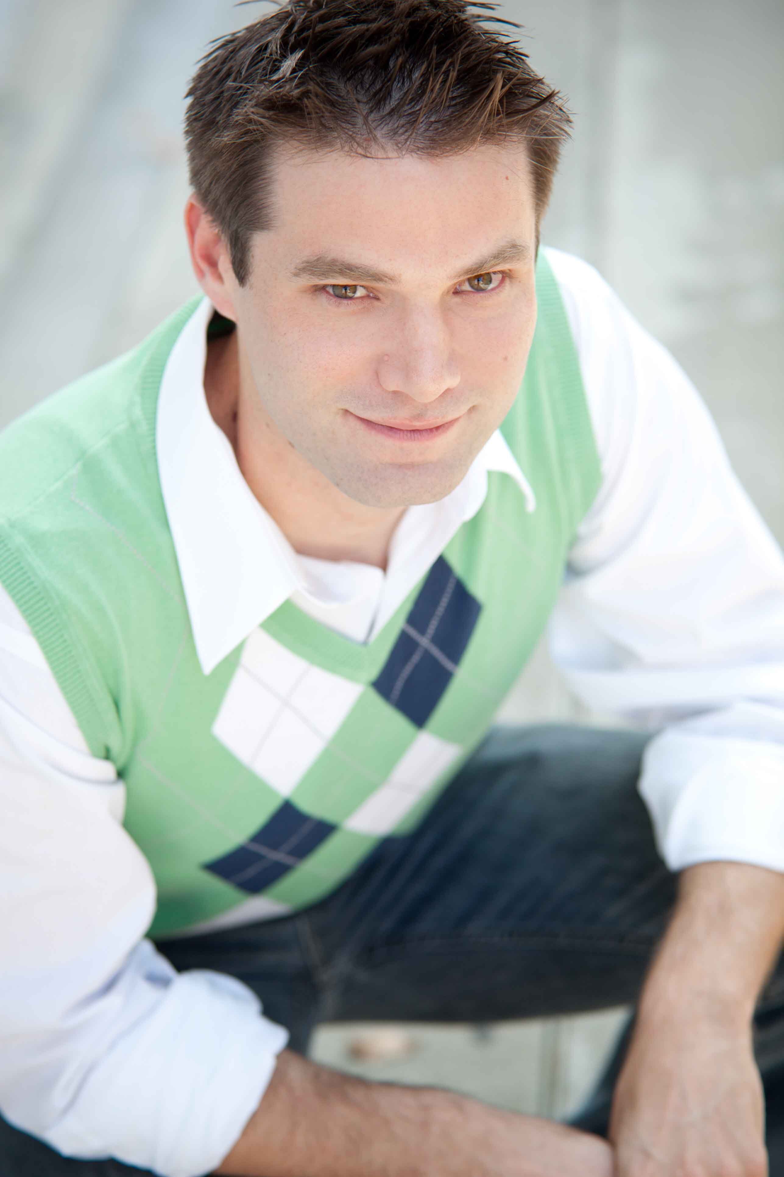 StrongActing's profile picture. Actor, Singer, Musician, Philosopher, Writer, Complainer, Self-Critic