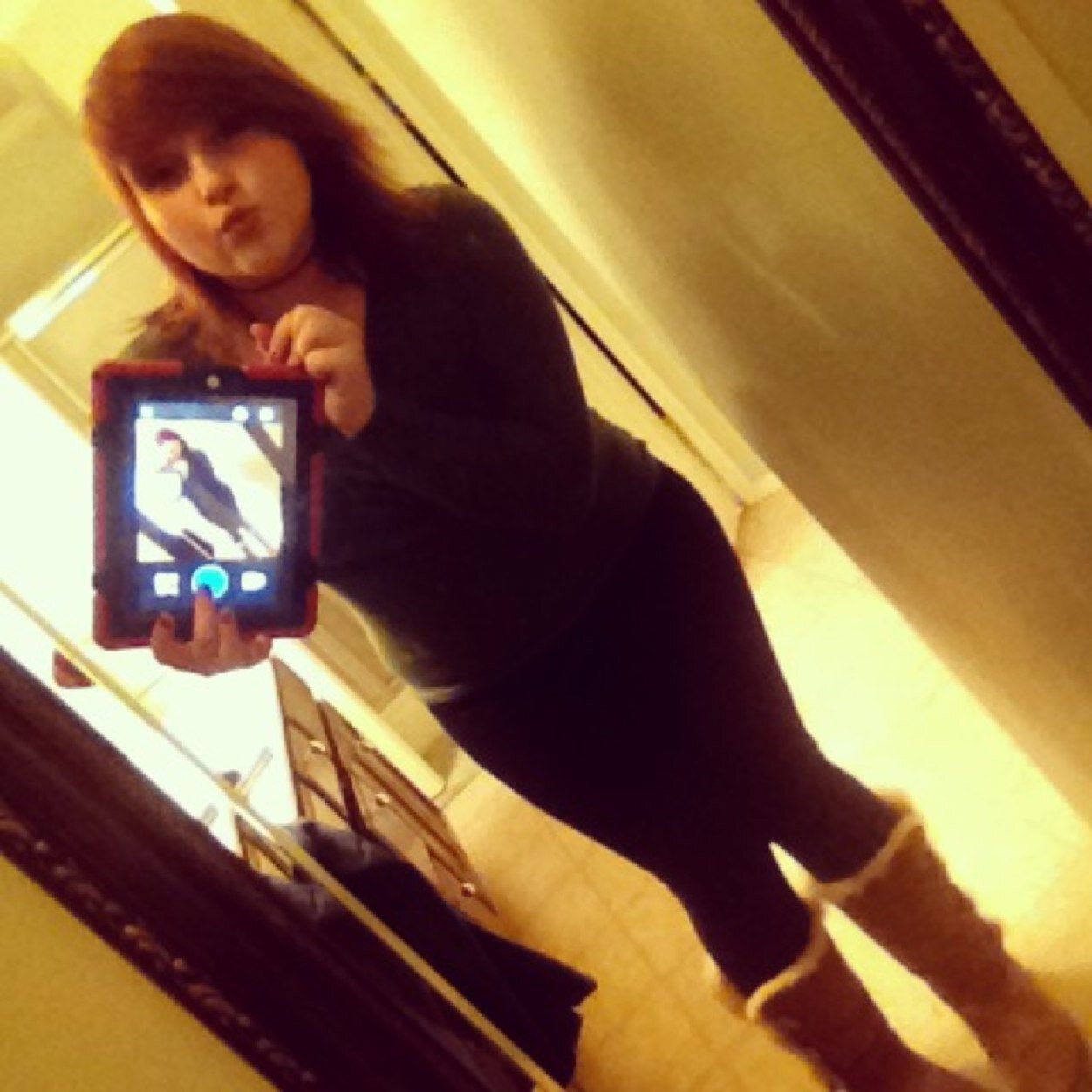 just_alyssa_xo's profile picture. I'm a female if you didnt get that already, #future model.  I play softball and I game on ps3, that makes me cool right..?  I'm big on   and  Me gusta fun(: