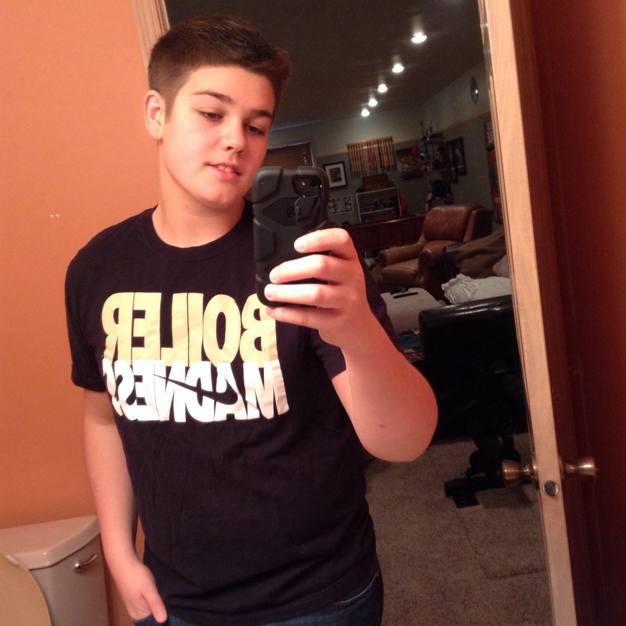 •Competitive COD Player • Currently a Free Agent • XBL • GT=Pace_Equinox
