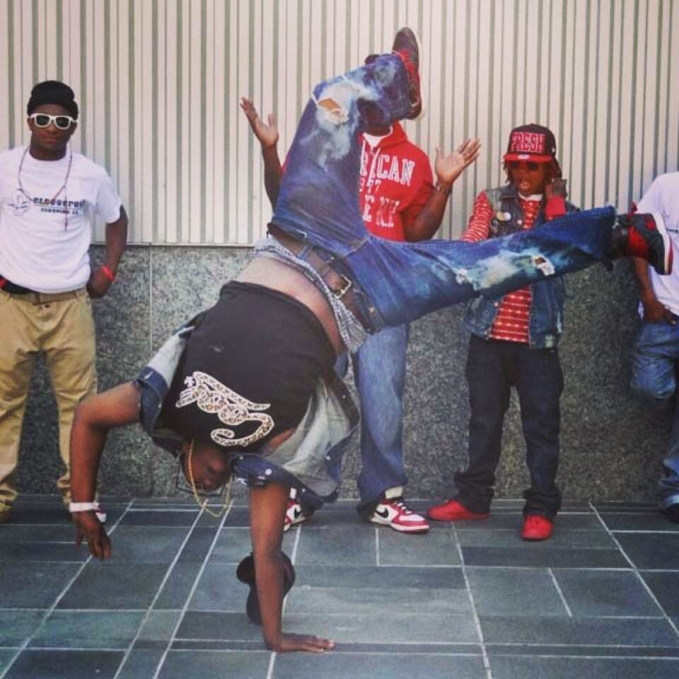 goldengigsds1's profile picture. im a professional dancer and choreographer promoter and event planner from oakland cali for more info and booking email plattapusspromo@gmail.com or