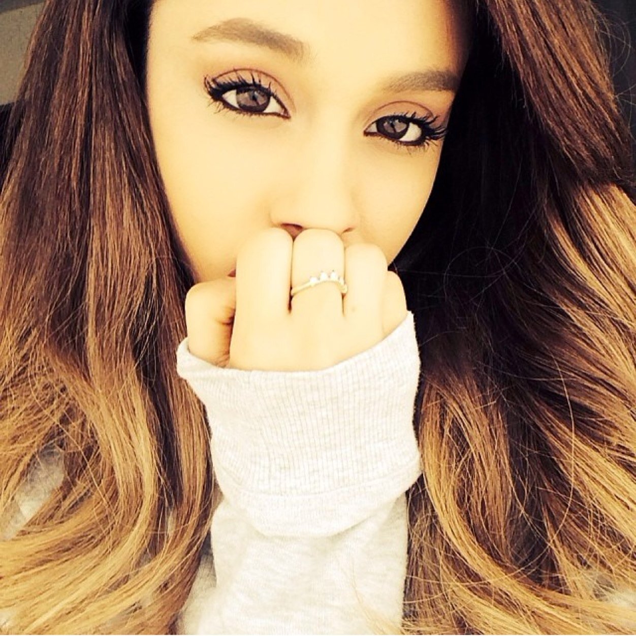 ♡ Shes what gets me going everyday.♡ Shes completes me.♡ Ilysm Ariana.♡
