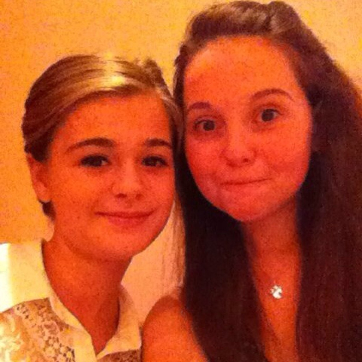 JustAimee_16's profile picture. 