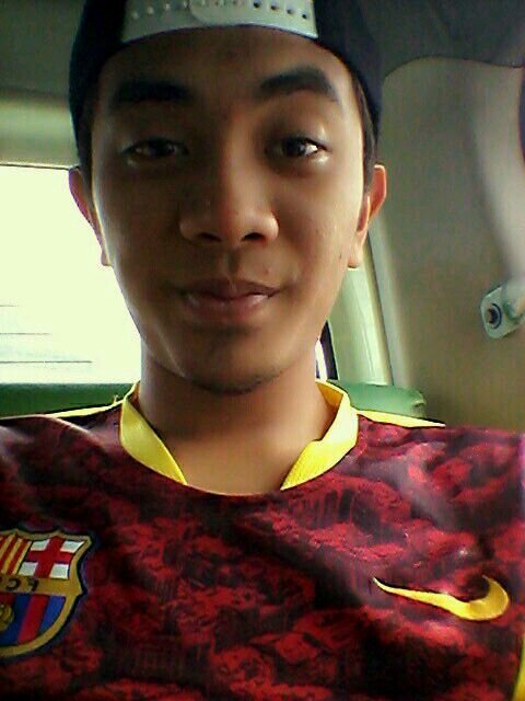 Assalamualaikum ? joaiminggg iloveyouu ♥ forever with youu . pesanan ; jangan d urat aku arr , nnti kena marah kamu oleh wife ku c joaiminggg . kbaiii (⊙o⊙)
