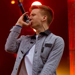Official fanclub page for Matt Fitzgerald! Please follow us & like us on Facebook for all the latest news and competitions! Will follow everyone back :)