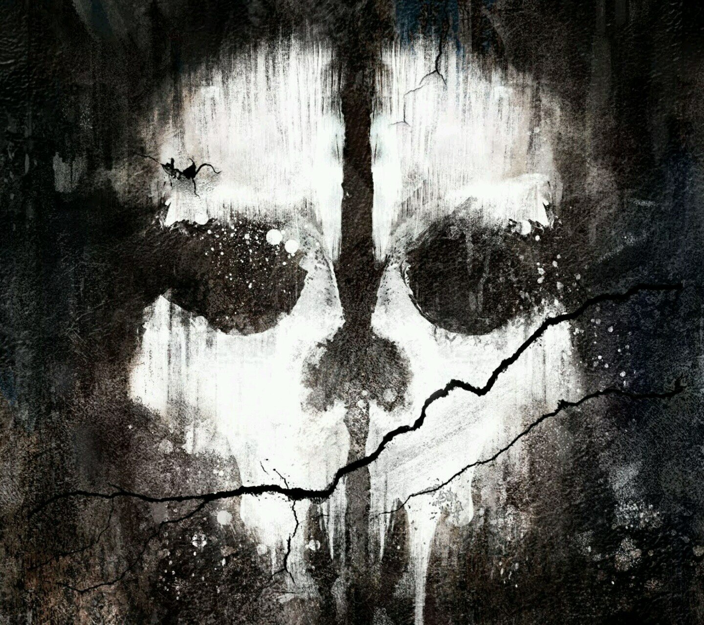 i am a huge gamer and i love to hang out with friends when i can also i am a huge fan of the NY Giants and NY Yankees
