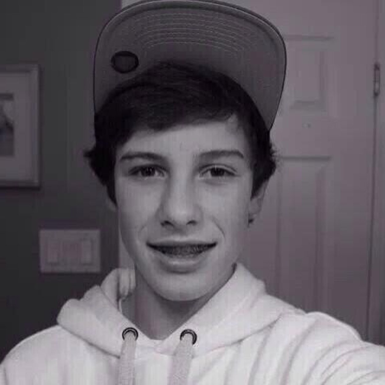 Im in love with Shawn and his lazy eye