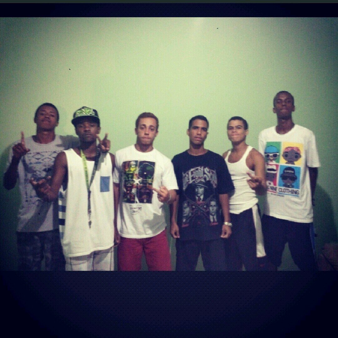 Mc's e Compositores - @Marcello17 - @oGebeMonjardim - @Denis_liima @LuccasTp @Sidinho34                                  .: Contato : 9 9728-8878 - @Carliinhosp