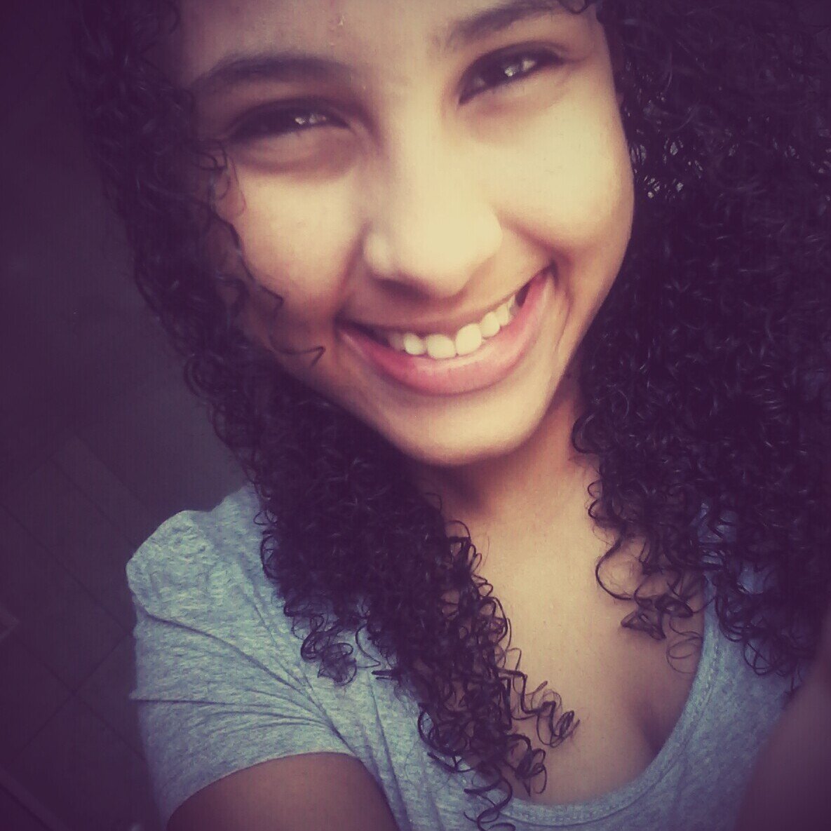 Whats: 9 8323-8117