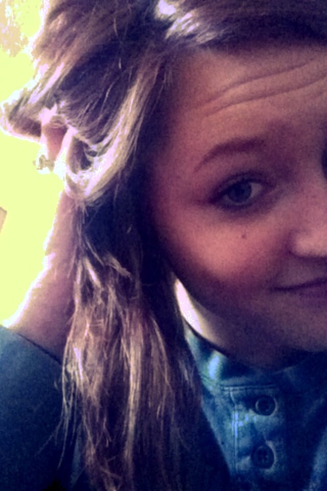 B_rookieee's profile picture. Accept the pain, cherish the joys, resolve the regrets;