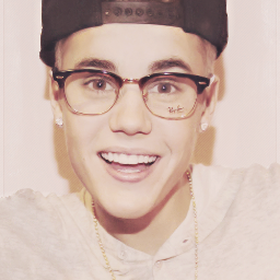 tostadorabiebs's profile picture. feel the moment.