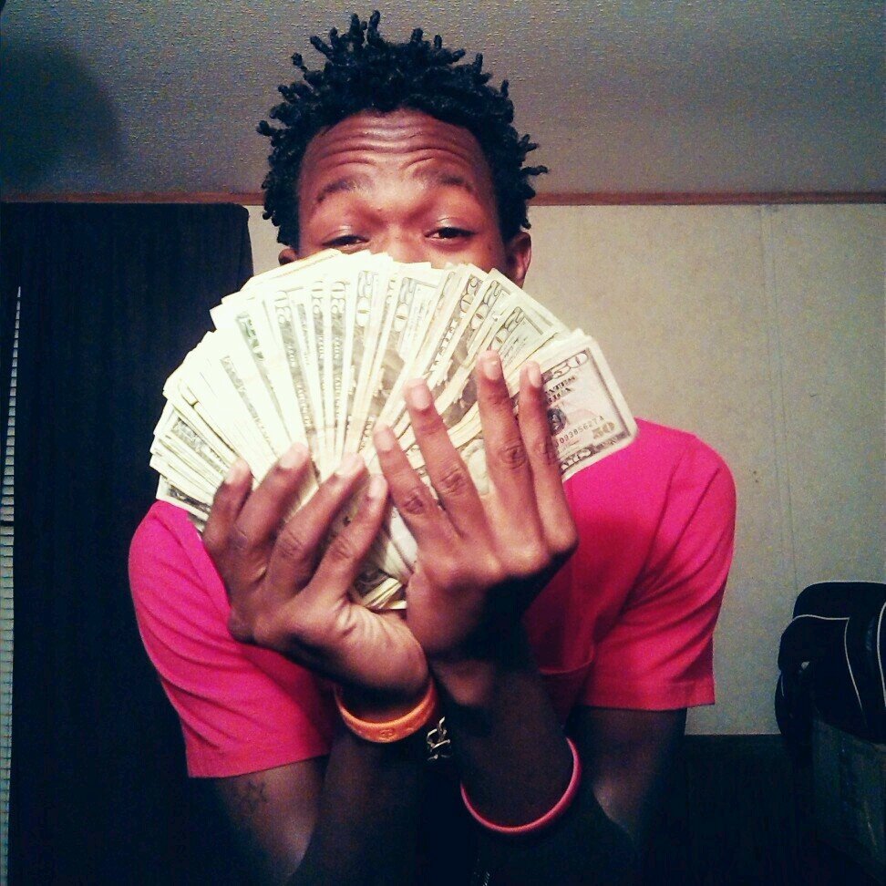 Oso Chronic Recording Artist For Booking/Features Email : Zayvoneb@gmail.com #400Shit