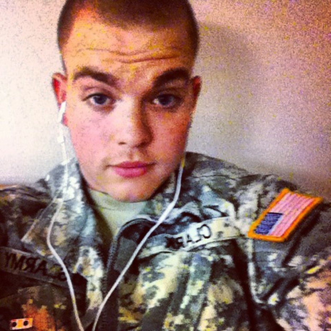 Army life
Snaptchat: dclark1440
IG: dclark2383 
Kik: dclark330