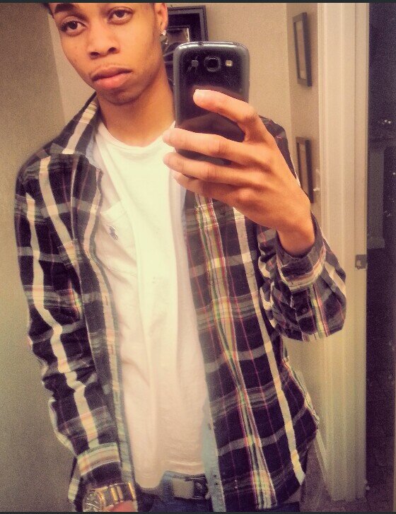 Robtherich_'s profile picture. 