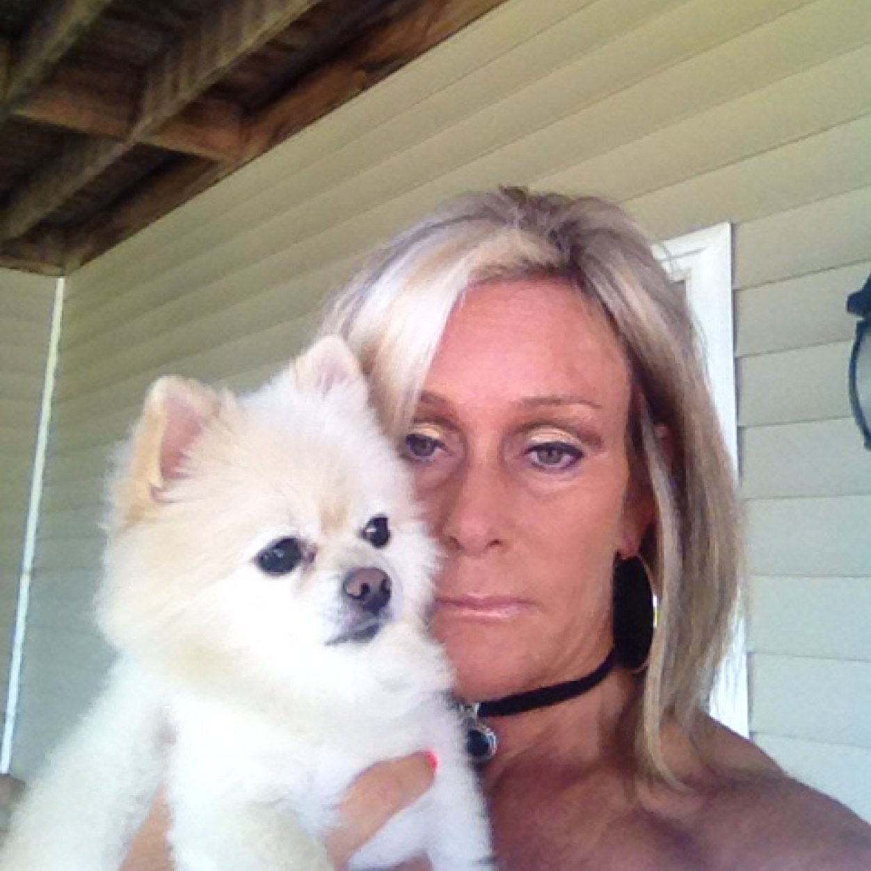 emptypocketscon's profile picture. 